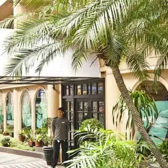 La Corona Hotel
